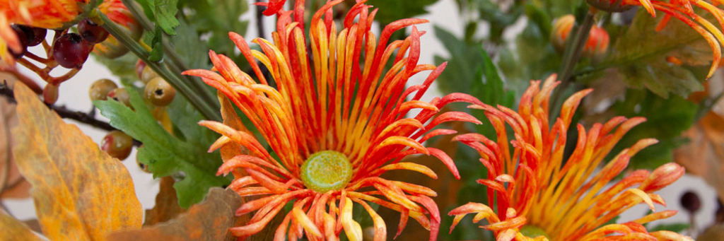 Create The Perfect Artificial Wreath for Autumn