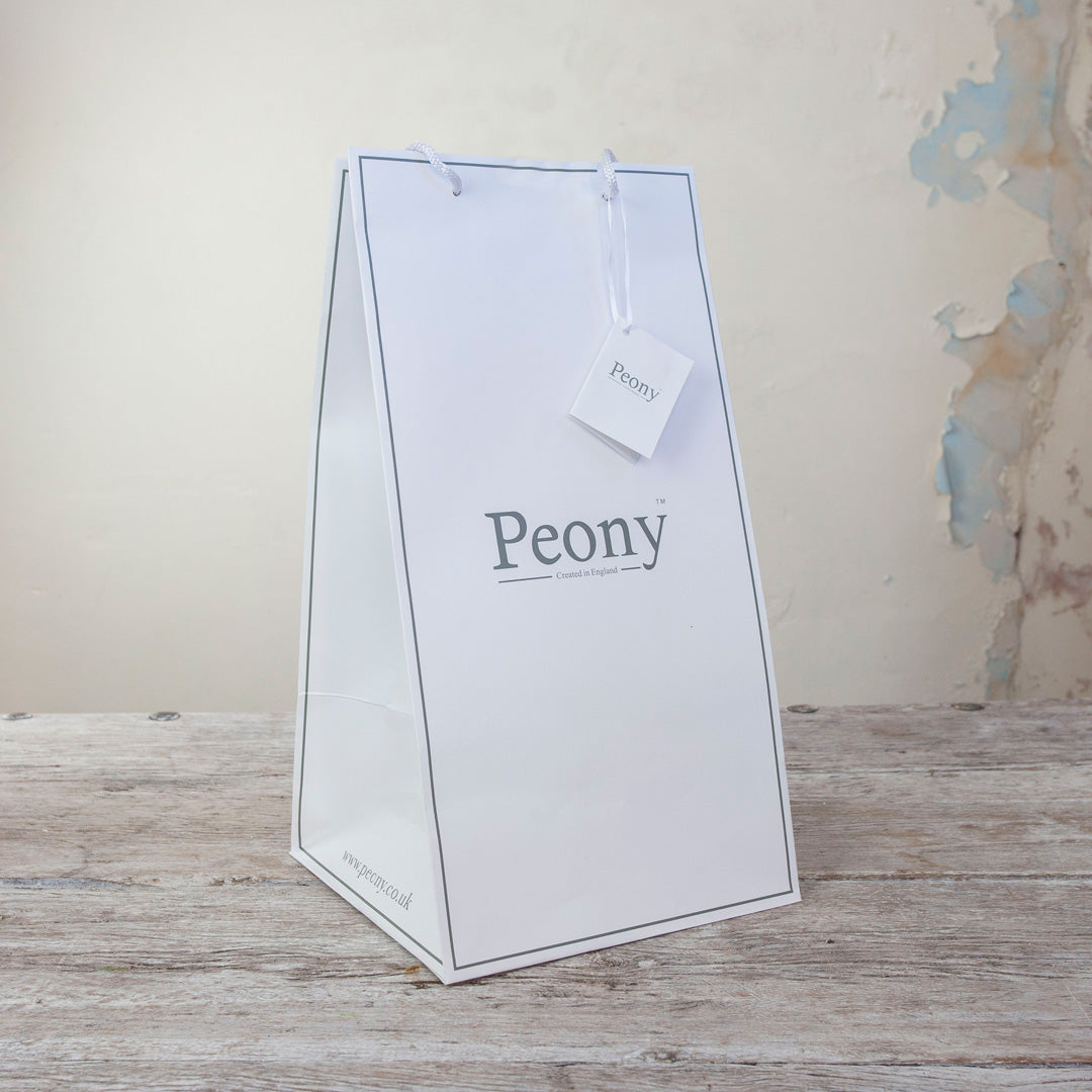 White, Bouquet Gift Bag Peony
