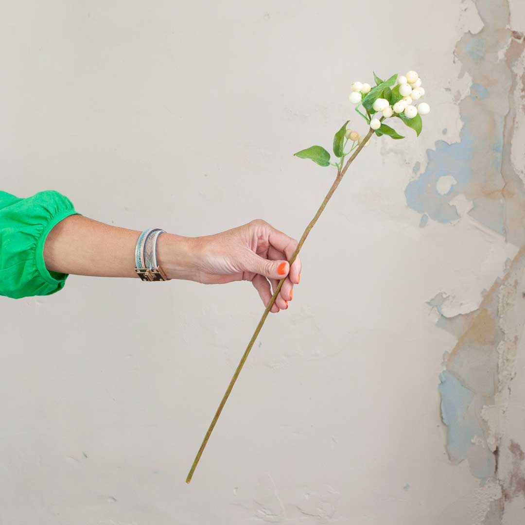 Artificial Yoshino Berries with Leaves on a Long Stem Peony