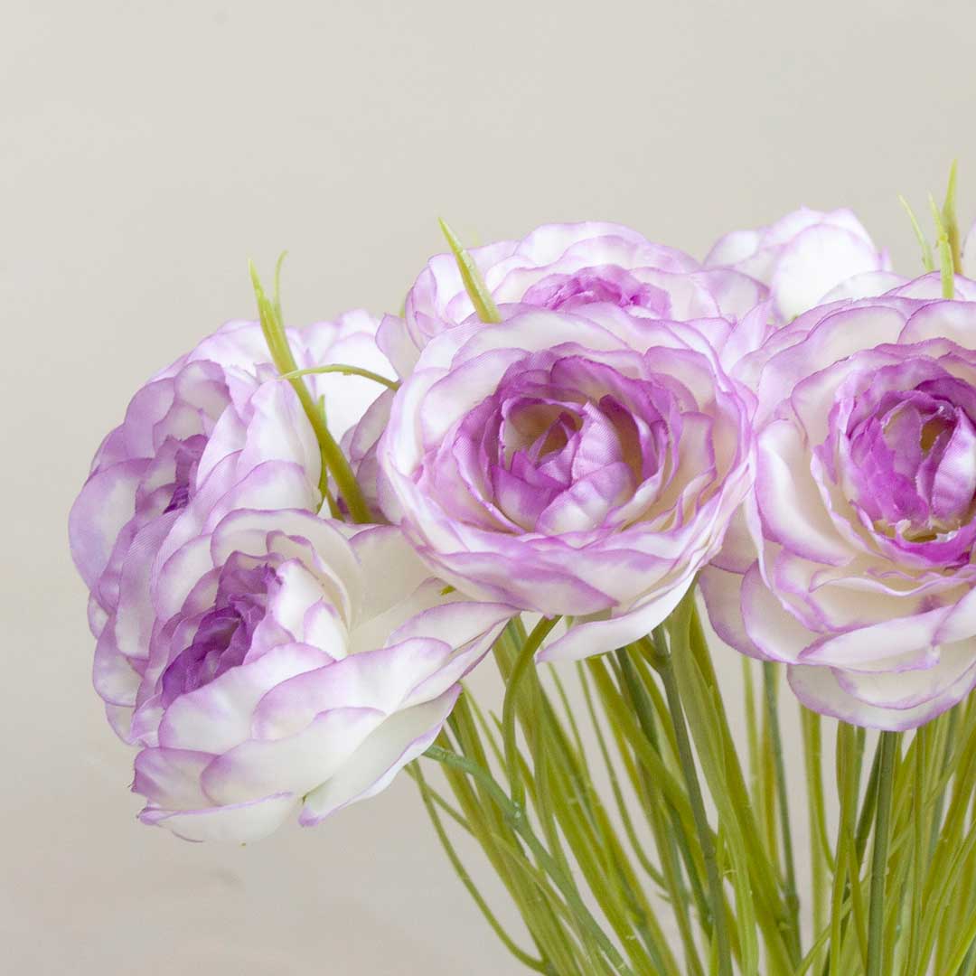 Lavender Ranunculus Stem with Leaves Peony